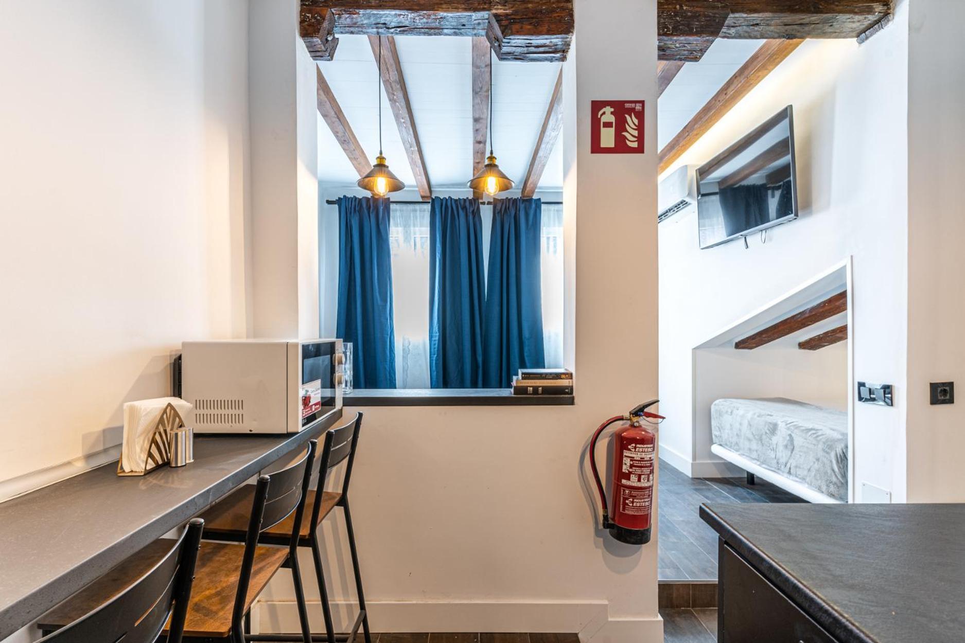 Vr Estudios Apartments マドリード エクステリア 写真