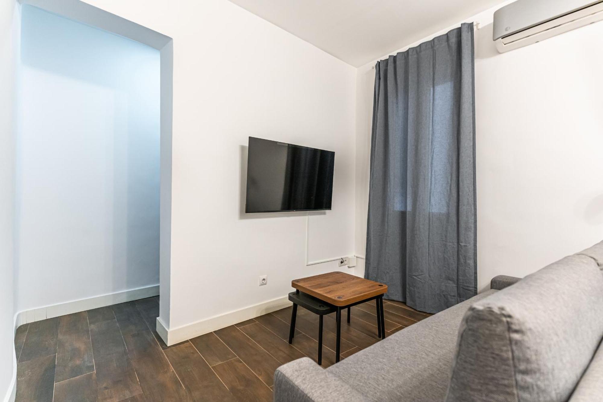Vr Estudios Apartments マドリード エクステリア 写真