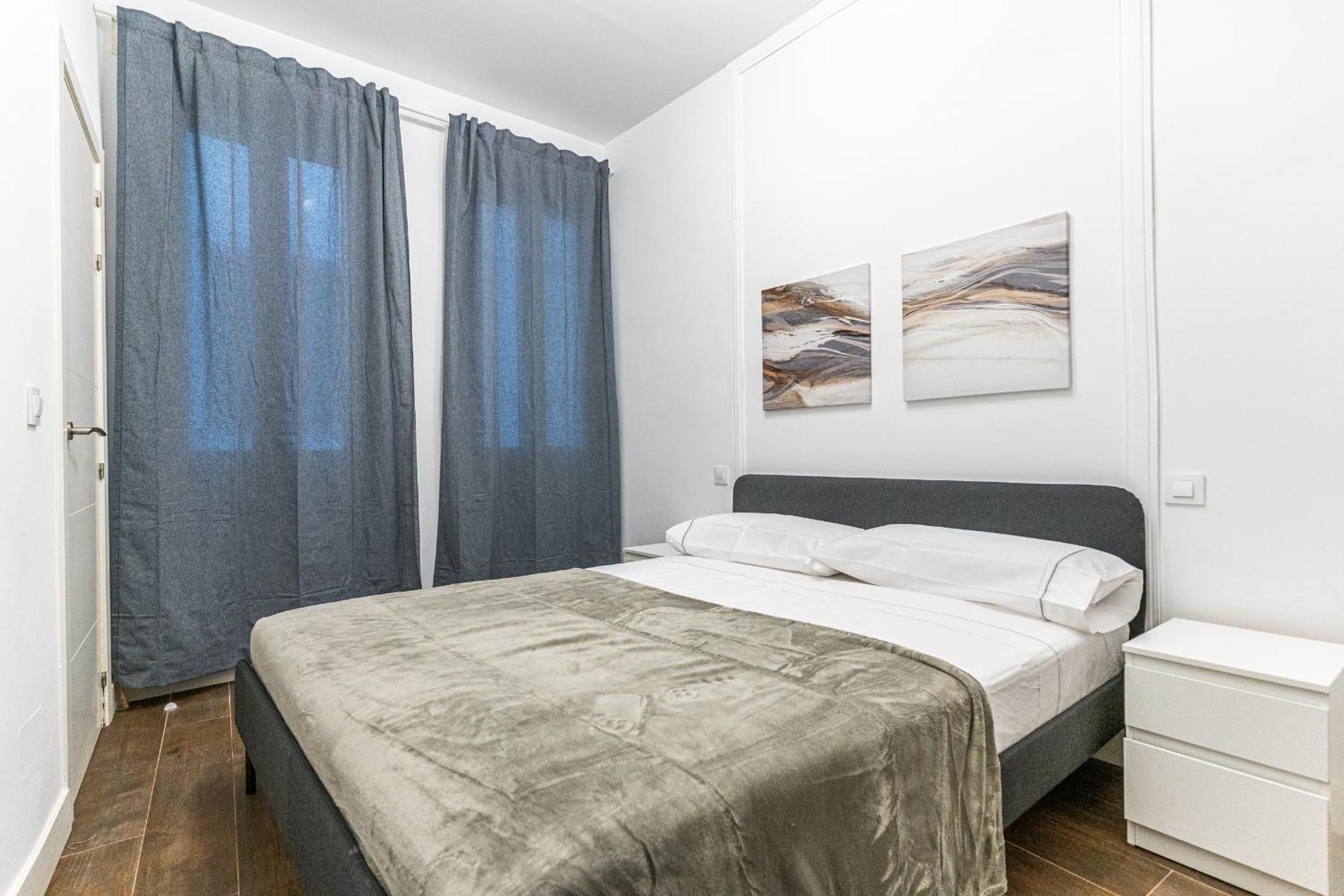 Vr Estudios Apartments マドリード エクステリア 写真