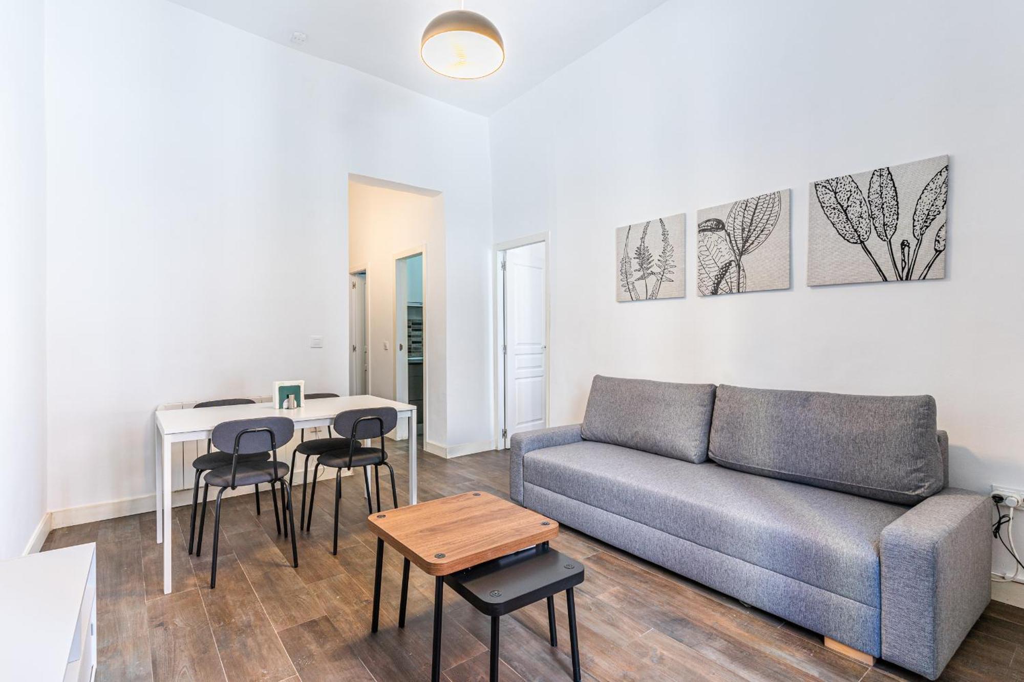 Vr Estudios Apartments マドリード エクステリア 写真