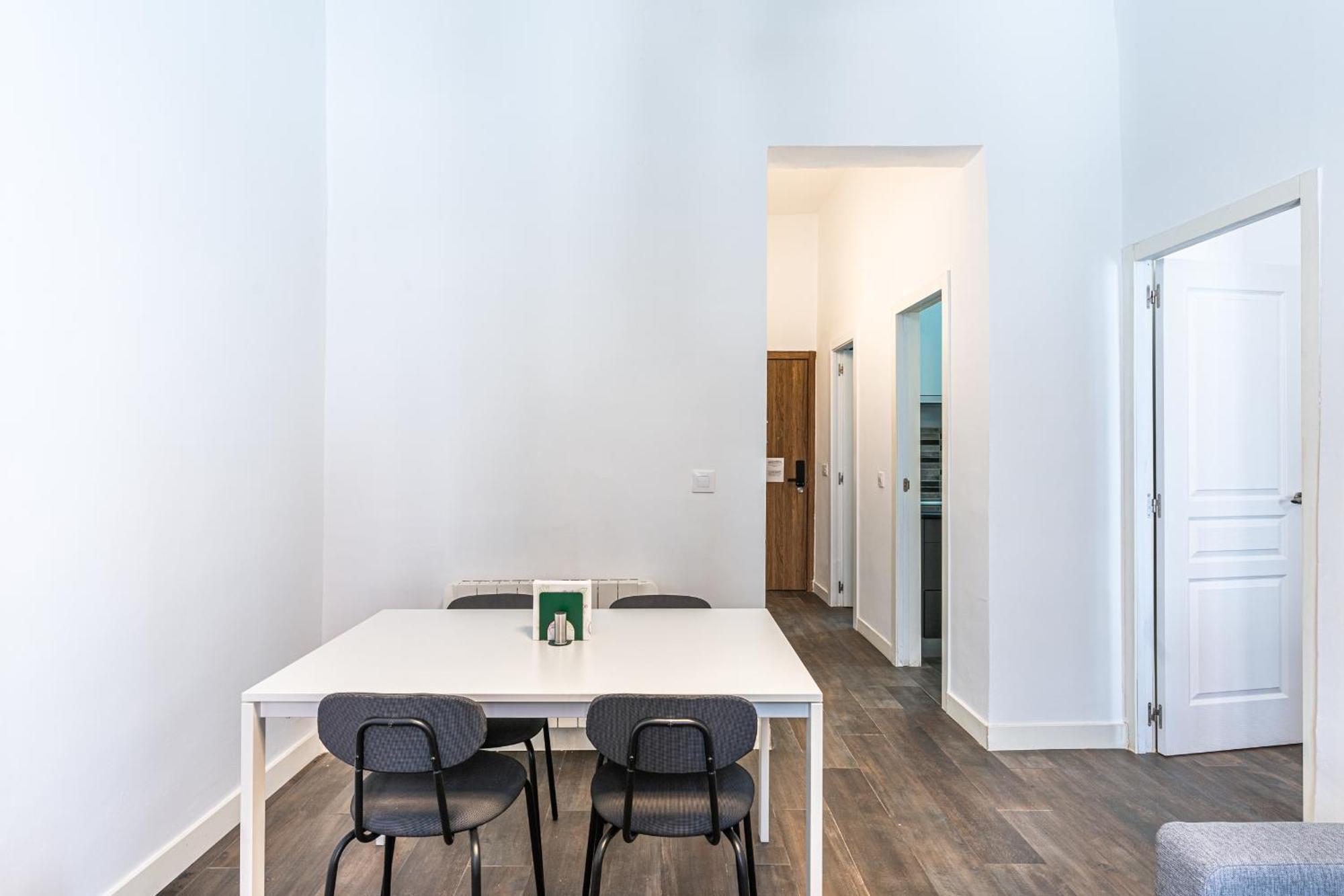 Vr Estudios Apartments マドリード エクステリア 写真